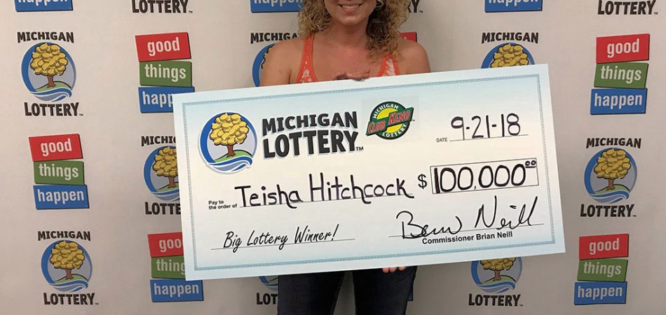 Teisha-Hitchcock-of-Gladwin-County-winner-of-$100,000-Club-Keno-prize